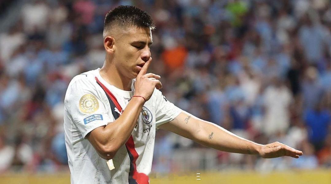 经纪人：埃切维里想回河床但曼城不愿意，他会继续留在欧洲埃切维里的经纪人恩佐·蒙特