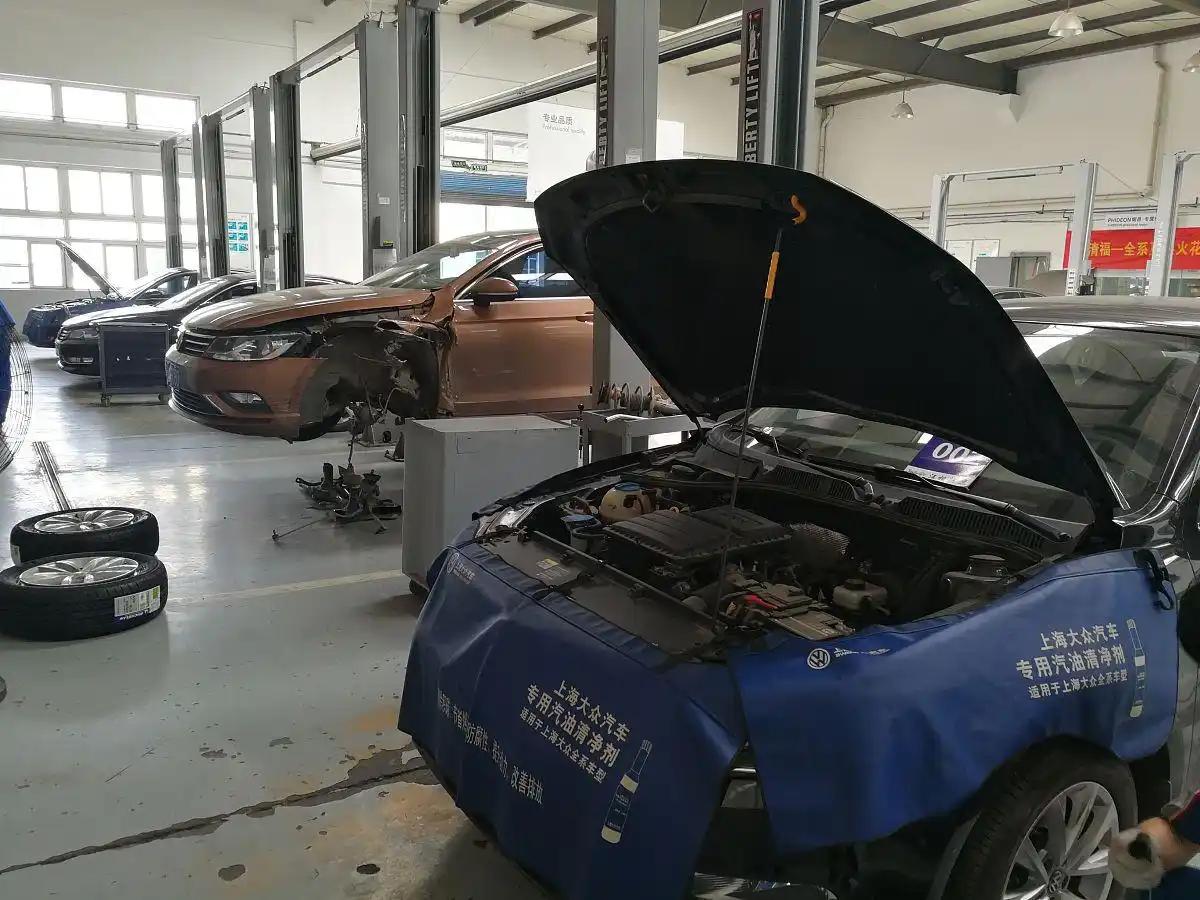 4S店“强制消费”：不买增值服务，就不给做保养我的车还在质保期内，上次去4S店