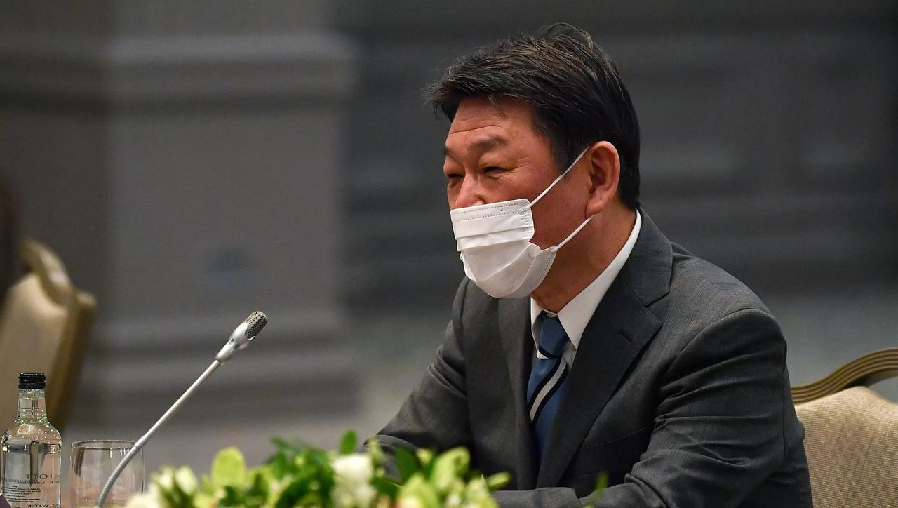 7月23日，日本外相茂木敏充在结束东盟系列外长会之际，举办了记者会，并强调了自己