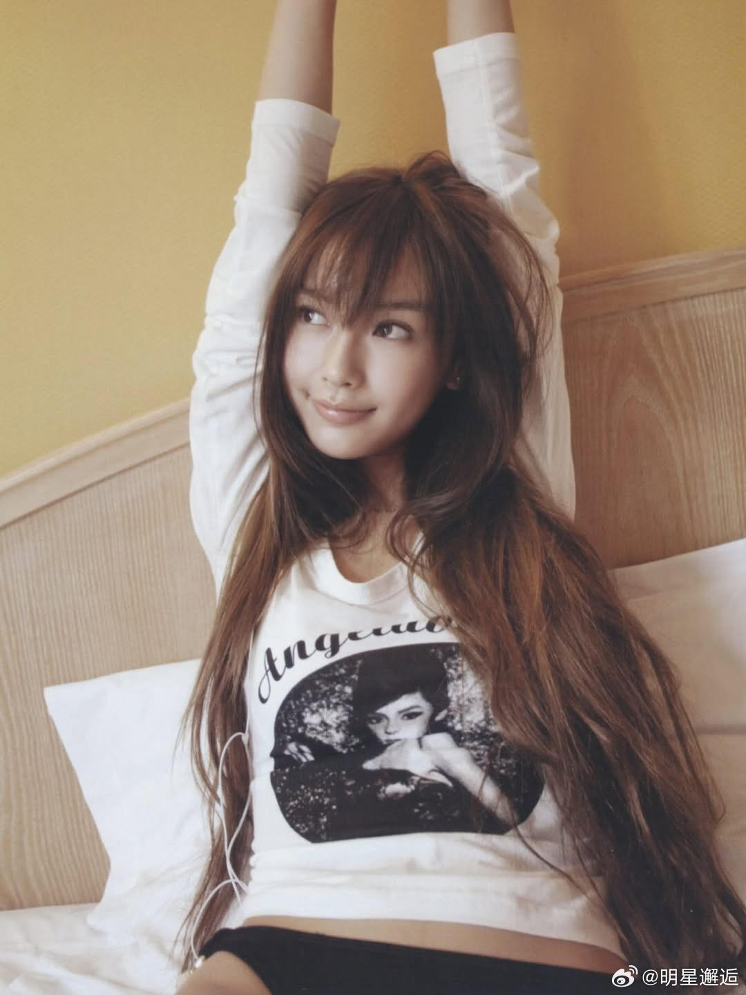 杨颖Angelababy早期杂志，她当模特的时候很灵，不同的妆造也懂得不同的表