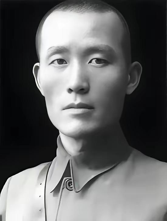 吴石牺牲后，接替他在台潜伏的徐会之，是我党隐蔽战线的王牌特工，可他竟主动向国民党