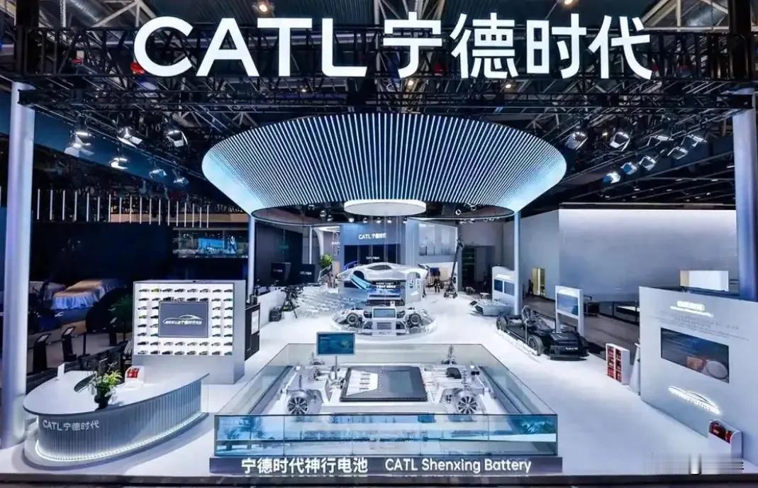 高通每年拿走了那么的利润，都没有喊出“去高通化”，宁德时代拿走了电池的利润，却都