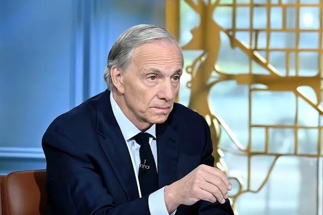 中国实现国家的完全统一就在眼前了。按照美国桥水基金当家人班.达里欧的说法，美国现