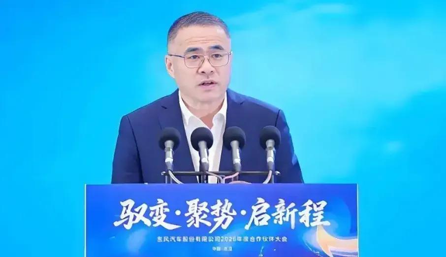 张小帆履新中国一汽副总经理已半年有余，为何还未卸任东风股份董事长一职？自20