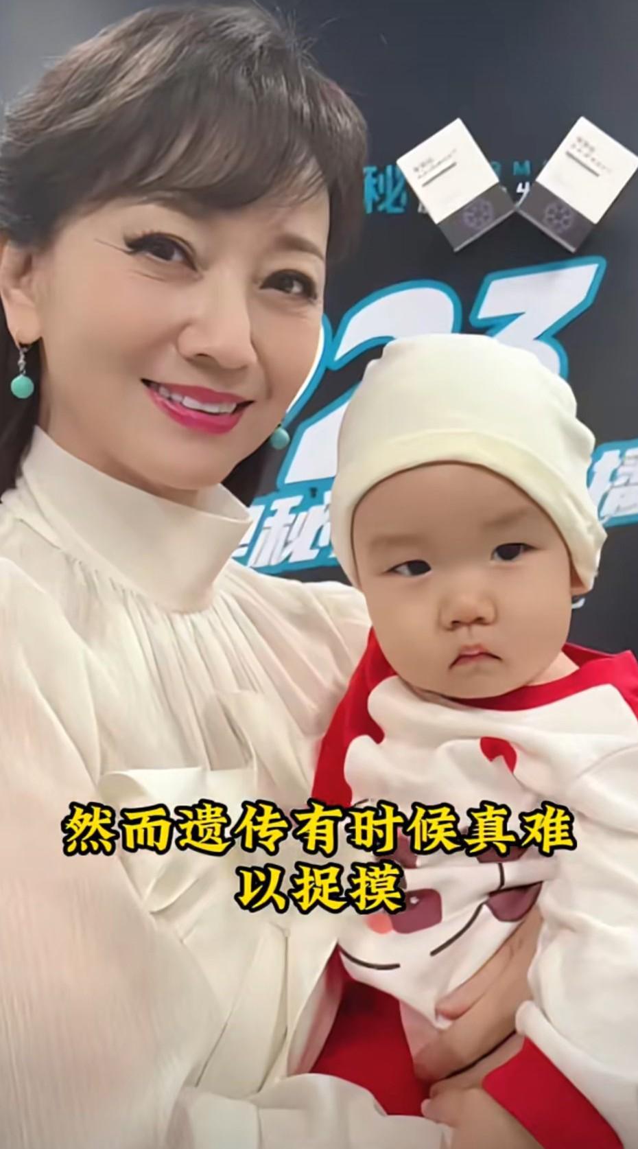 赵雅芝的孙女儿为啥没有赵雅芝那样的美貌呢？虽然现在还小，但是至少超不过赵雅芝了