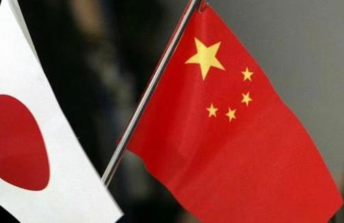 高市早苗天天叫嚣“台海有事”，原来三菱造船、川崎重工等20家日本军工企业，就是她