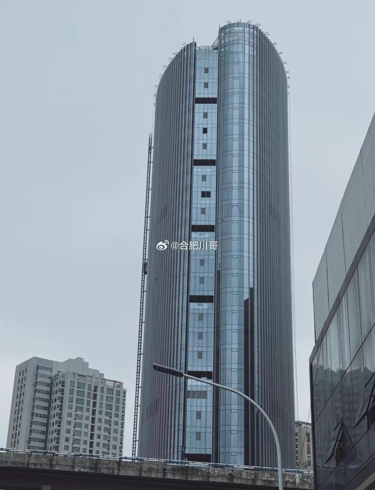 合肥国购广场二期，玻璃幕墙即将安装完毕！​​​
