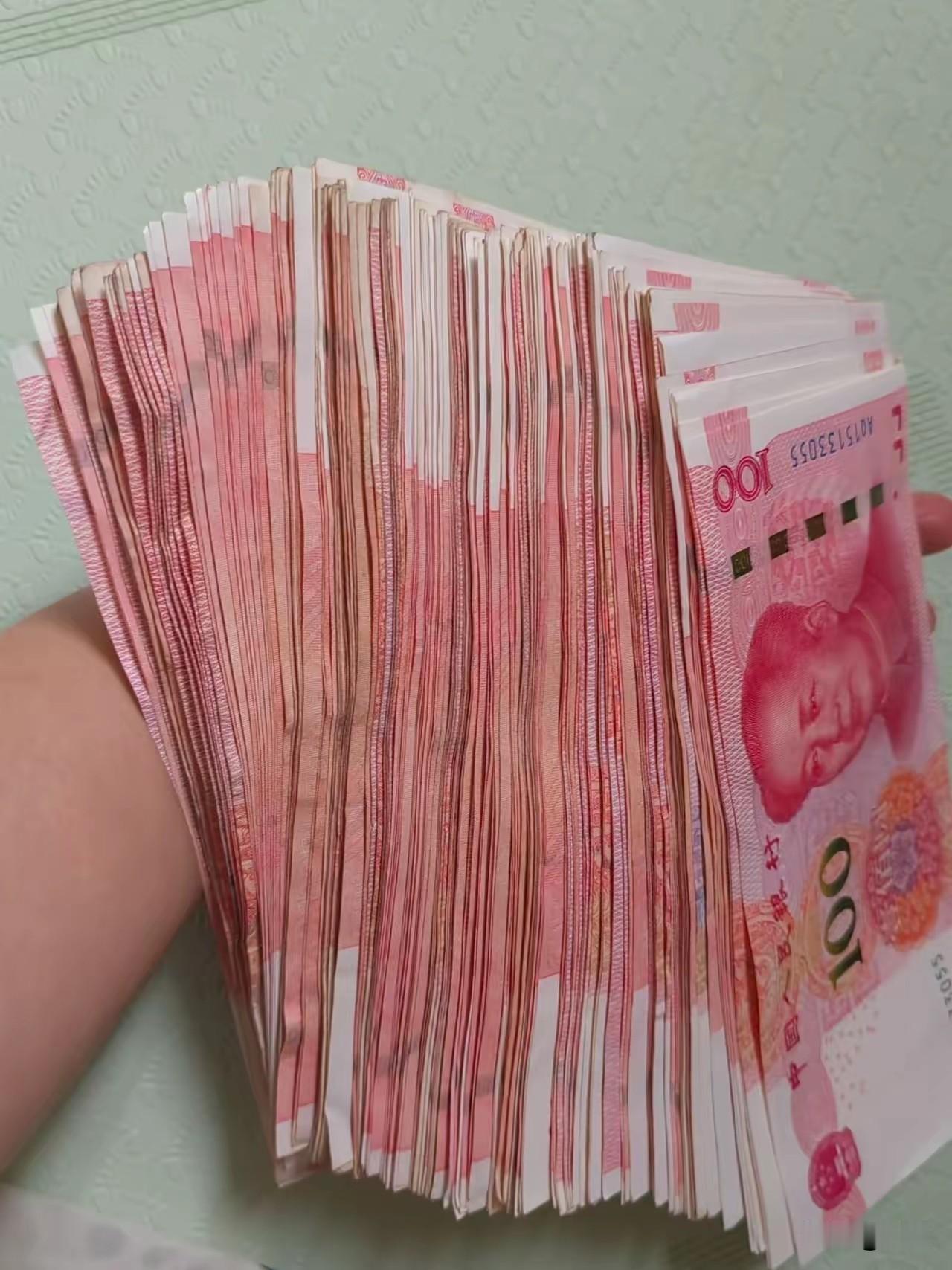 还完所有欠款后我这辈子也不会再借钱也不会在用信用卡，各种手机贷了真的是太