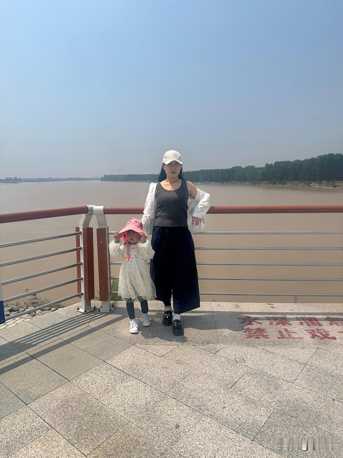 马上就40岁了，结婚也12年了，对婚姻有了一些不同的看法，现在的我认为，婚姻从来