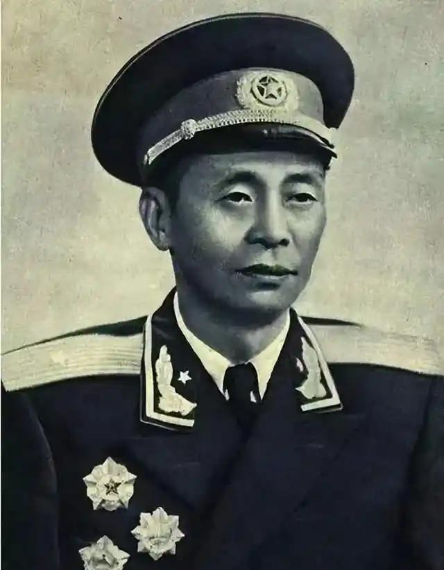 1957年，开国少将向中央递交了第三份申请：“我脑袋受过伤，不适合再当官