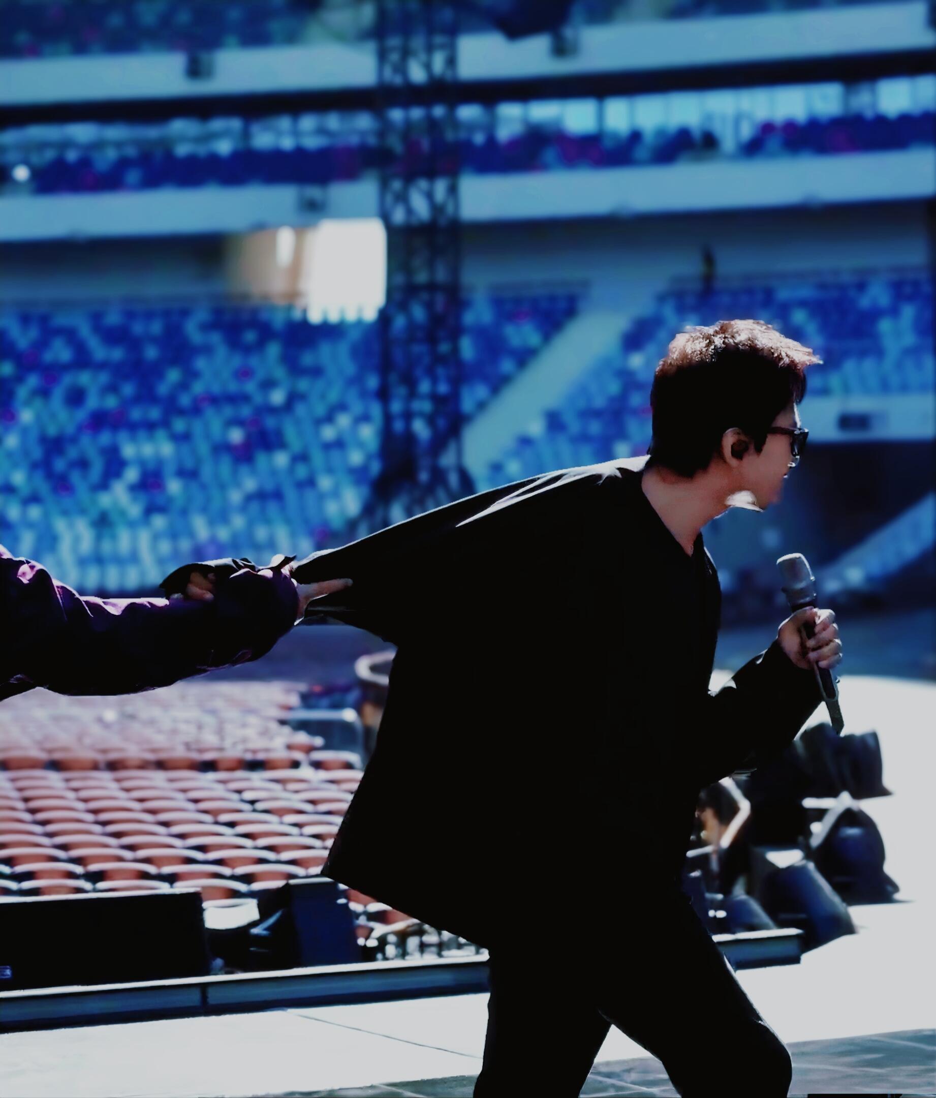 邓超我的梦中情师邓超当导师谁不爱！演技点评一针见血，连吸鼻子都要较真。教台词不玩