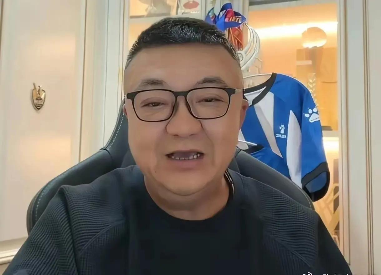 搞不懂为什么不解散足协？董路怎么评论国足0：5巴勒斯坦？这场0比5，观感比当