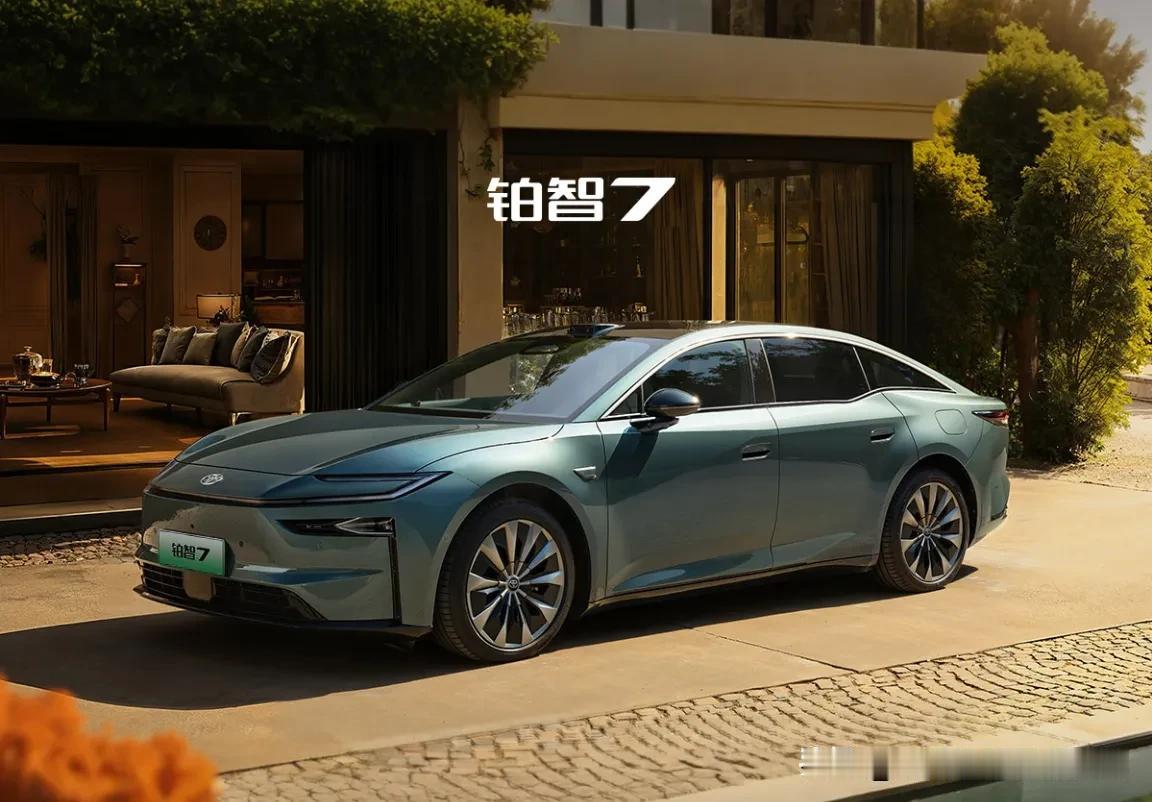 我们不得不承认，这就是赤裸裸的现实：2021年，丰田净利润达1471亿元。2