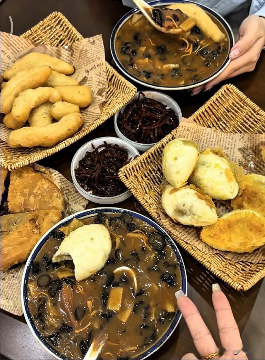 早餐吃到位，一天都不累别总说没时间、来不及，早饭真的不是小事。一杯热豆浆、