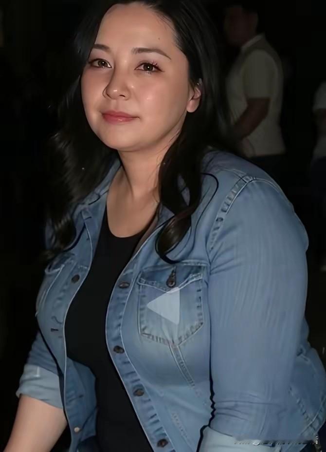 女人想让你搞定的时候她会给你发出明确的信号男人你一定要看得懂比如对你非常