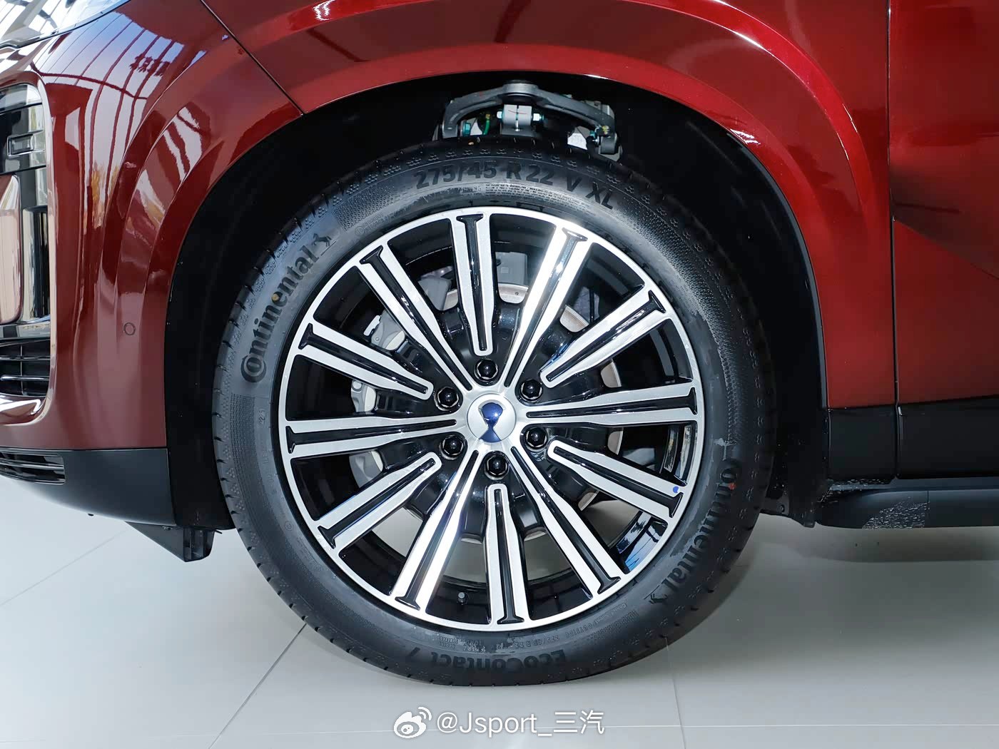 轮毂设计当法兰盘的厚度被利用殆尽还不够的话就必须向径向发展，做个更大的法兰盘（