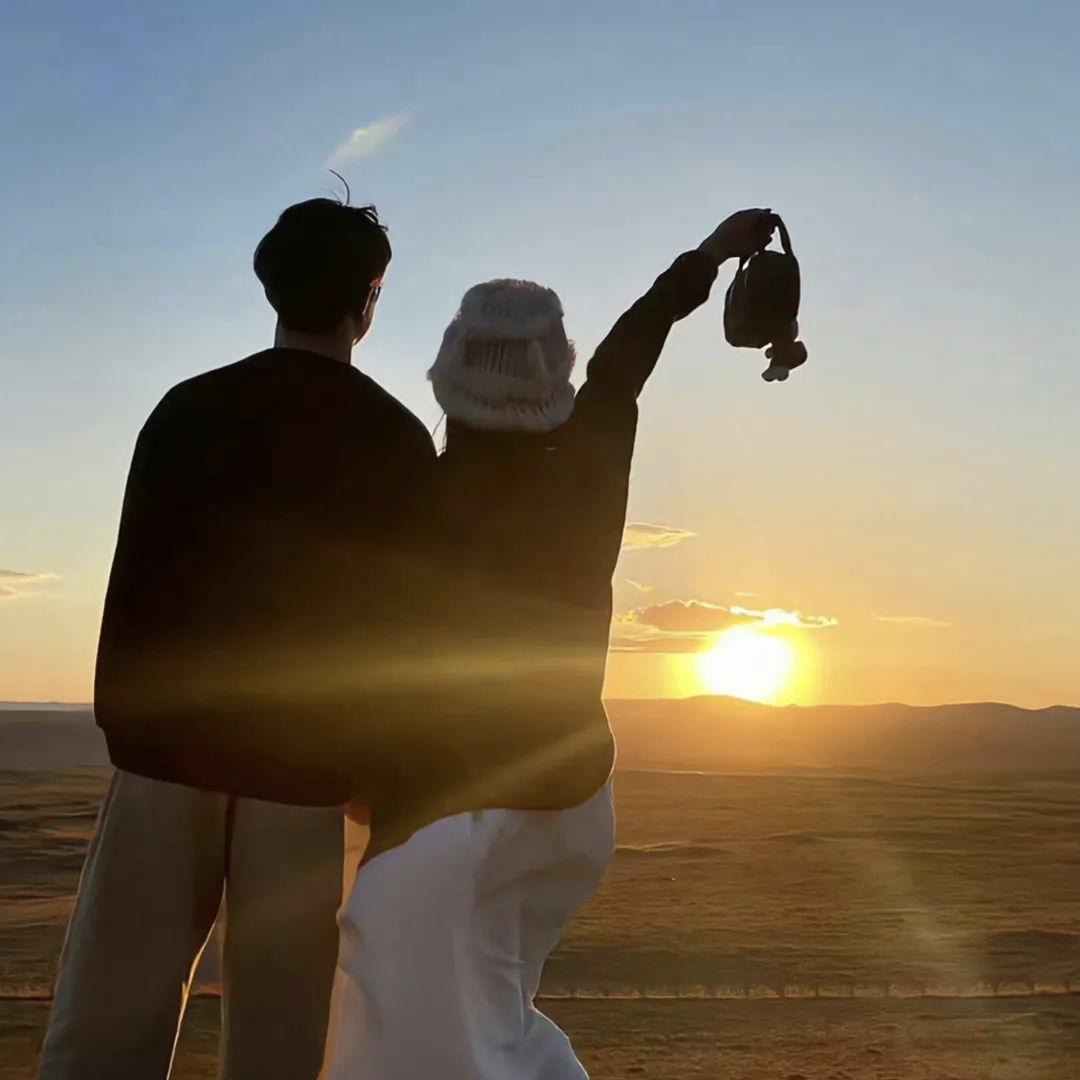 情侣做到这10件事，就可以结婚了：1、对他是生理性喜欢，不反感亲昵。2、坦