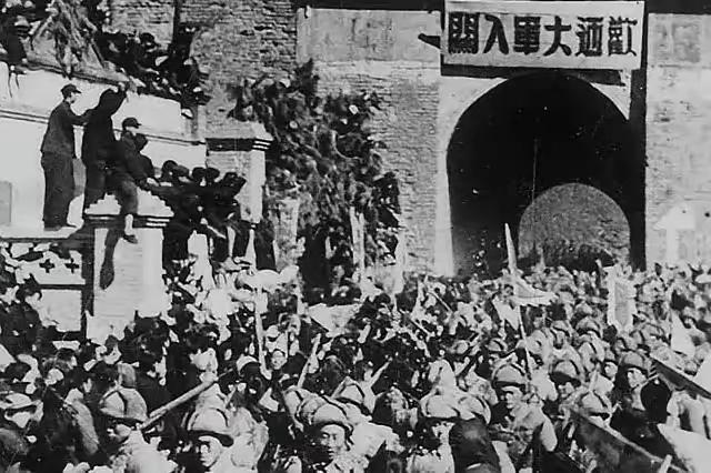 1948年11月2日，辽沈战役胜利结束，东北野战军五纵正在辽宁省义县休整，此时接