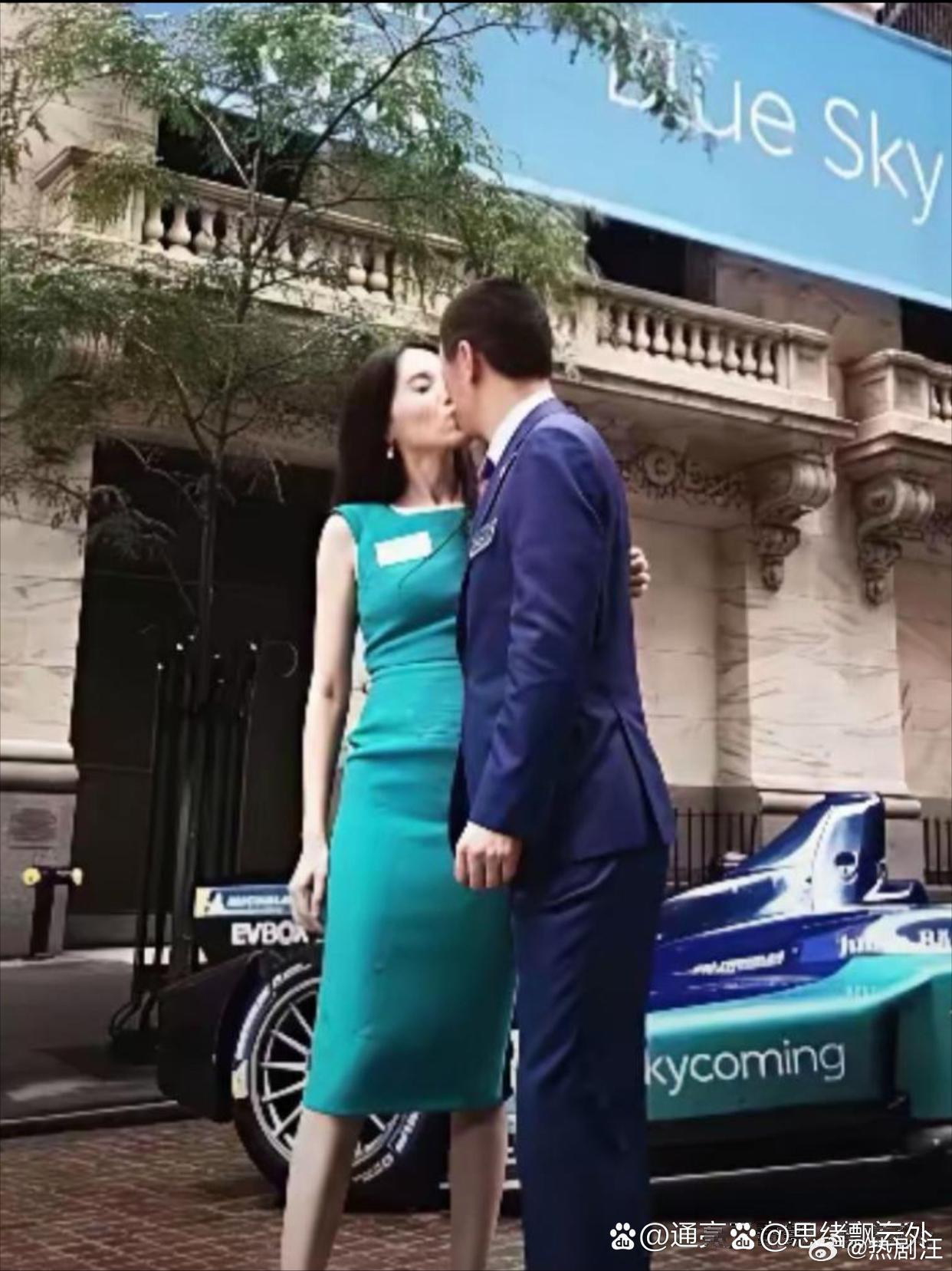 蔚来汽车的老板和老板娘。​​​