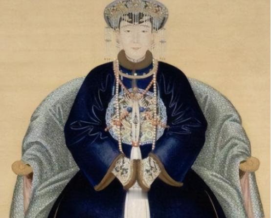 1644年，孝庄派苏麻喇姑出去办事，苏麻在路上却被侍卫席纳布库刁难并打个半死，孝