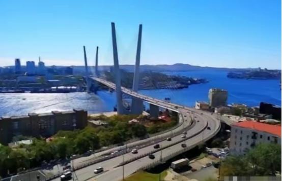 俄高官：沙俄占中国的不妨卖给中国。 这话说出来，可把很多人吓了一跳。俄罗斯有