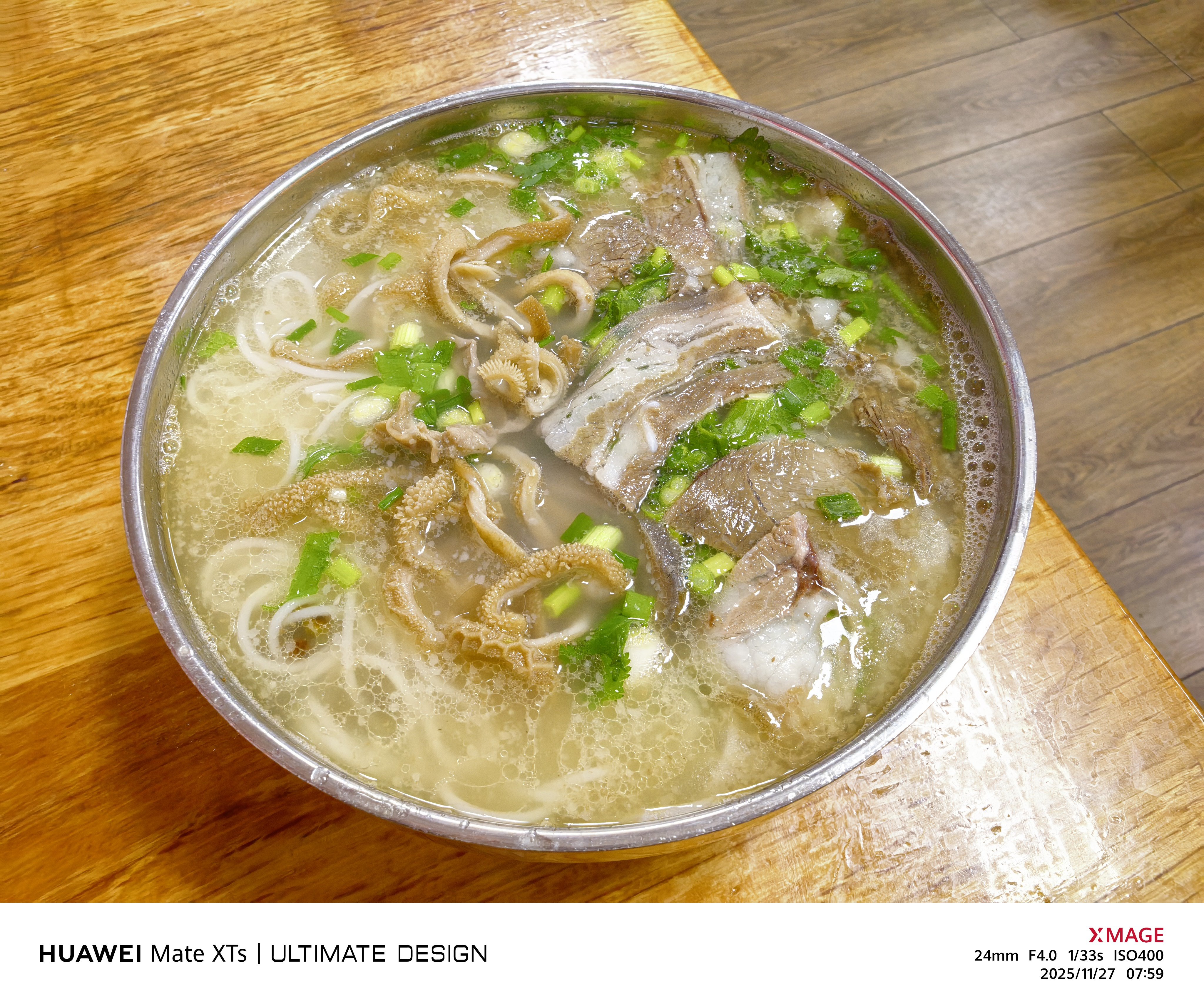 今年不知咋回事，平均气温降了三四度，最高温只有20度了，以往有24度的攀枝花羊肉