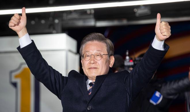 不等中国官宣，韩国直接替北京做了决定！10月13日，韩国外交部长官赵显单方面官宣
