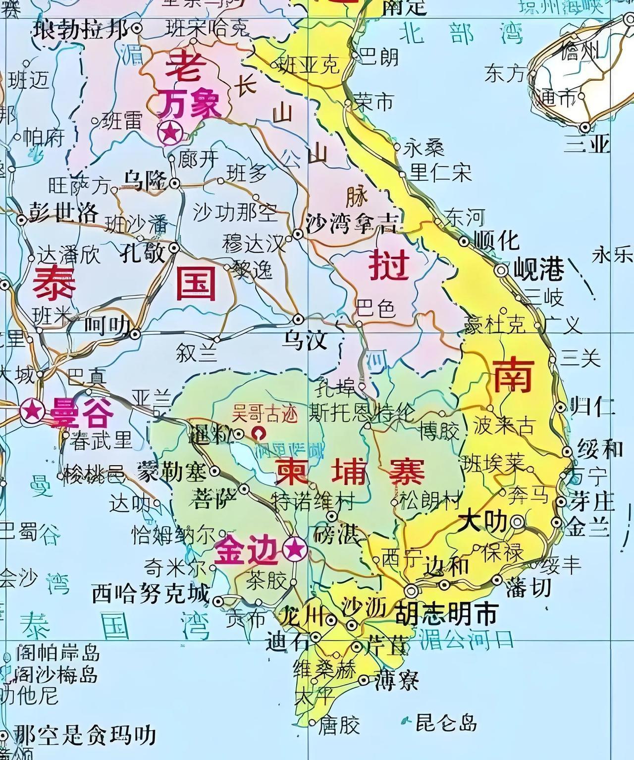 柬埔寨与越南老挝泰国三国接壤，按常理来说，不大的国家，邻（国）里之间应该是想尽一