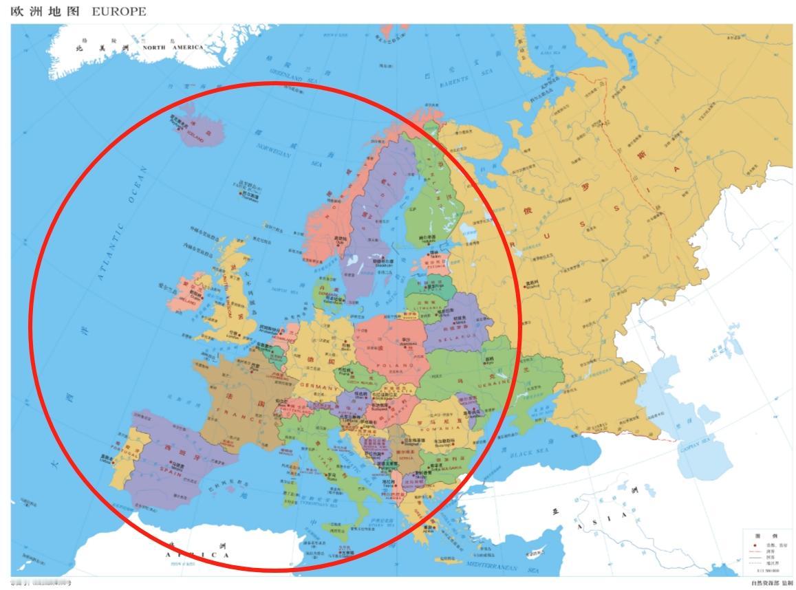 地图看俄罗斯也是与欧洲格格不入，欧洲国家都很小，总共1016万平方公里土地，俄罗