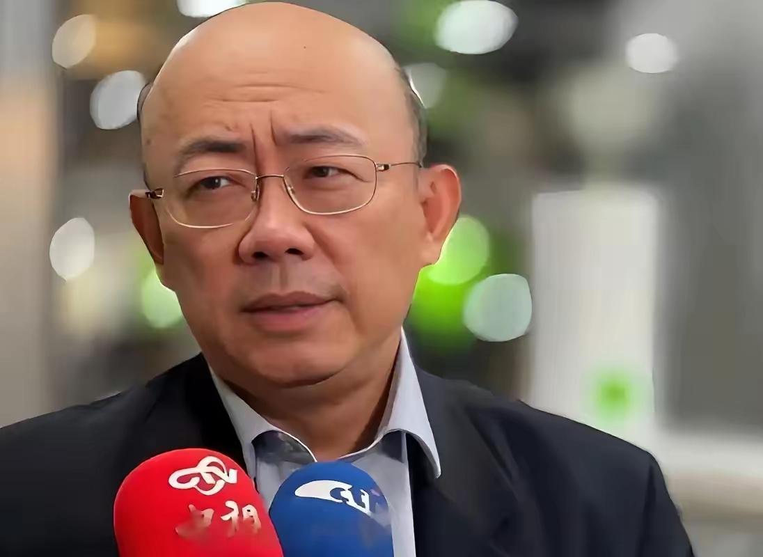 彻底撕破脸！郭正亮怒轰徐巧芯：立刻滚出国民党！他直击痛点：徐巧芯全程不敢触碰