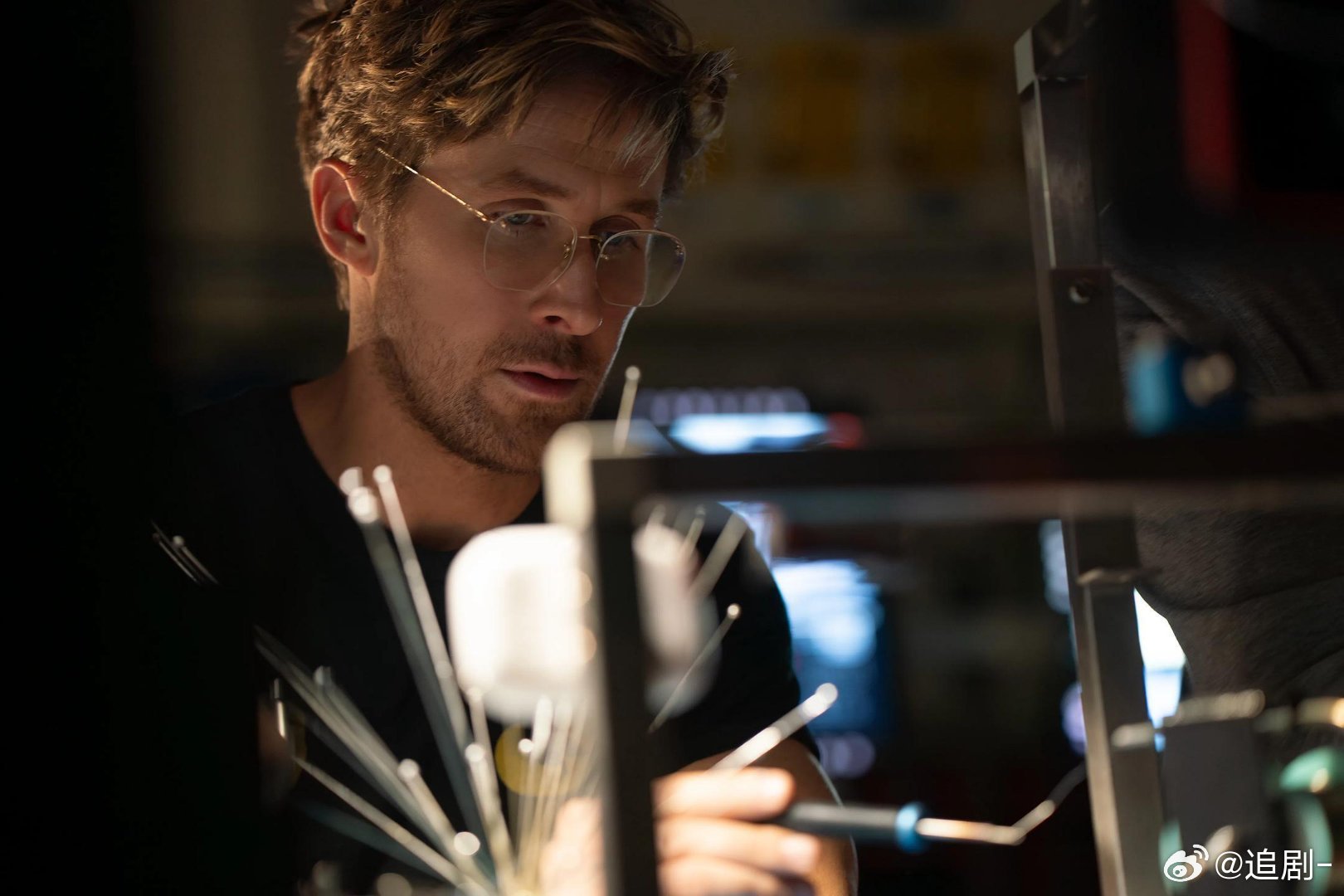 挽救计划Rocky竟然是木偶师操作的一直以为Rocky是CG动画，没想到是木偶