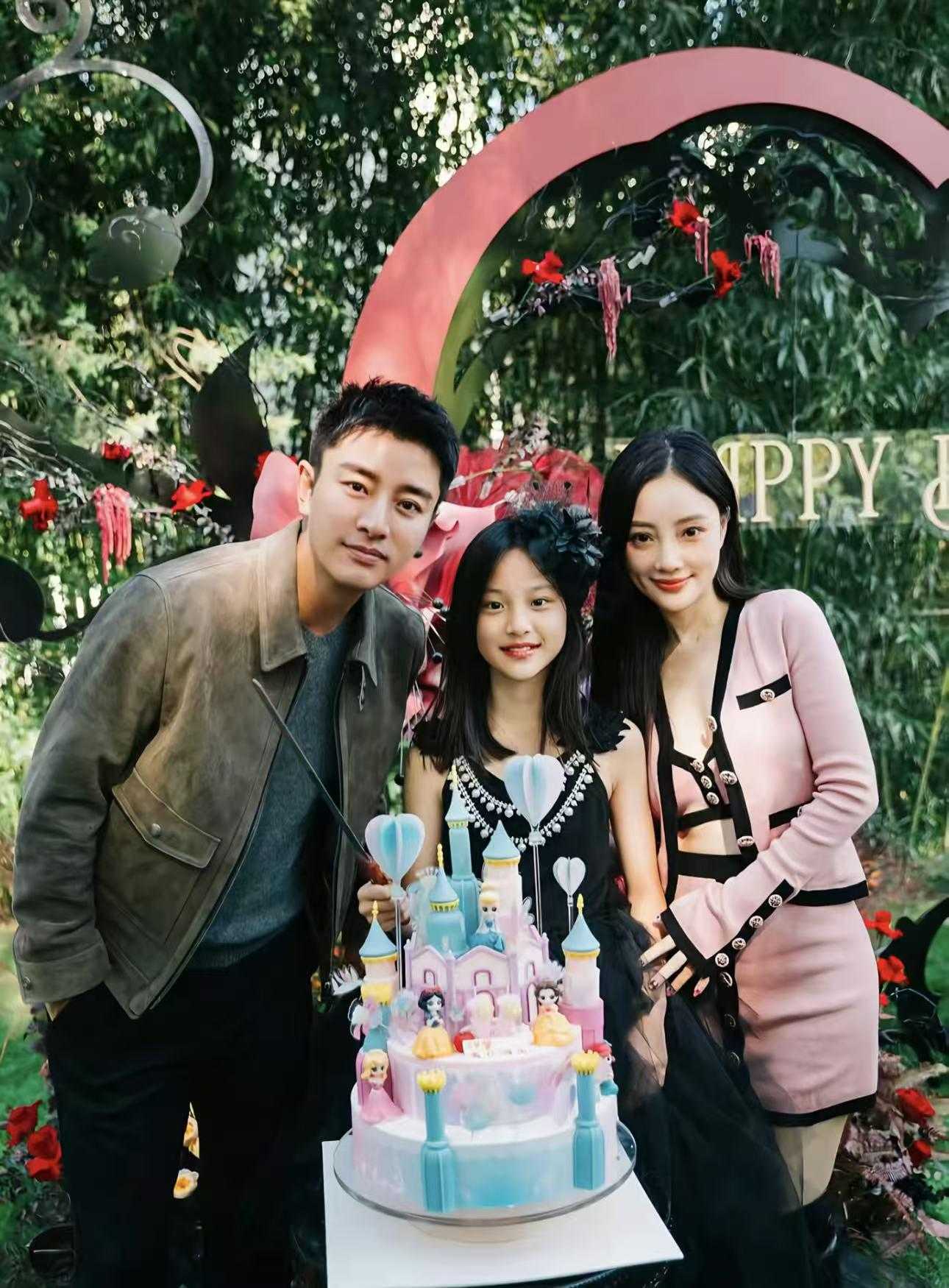 李小璐也到了无戏可拍地步，直言都是恋爱脑害了自己