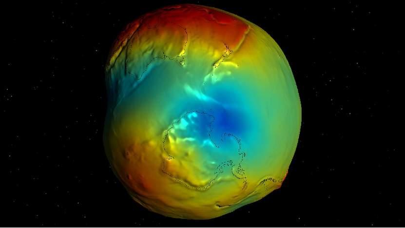 我们总以为脚下的大地是稳固的，重力是永恒不变的。但你可能不知道，在南极厚厚的冰层