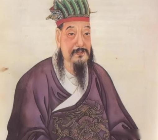 张九龄劝李隆基不要重用李林甫，李隆基不听，劝李隆基杀安禄山，也不听。李隆基逃到四