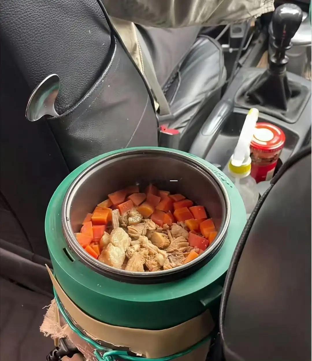成都网约车果然还是太超前了！​​​