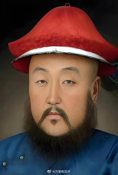 历史老照片 多尔衮不仅纳了自己的小姨子兼侄媳妇为夫人，同一年，他还勒令...