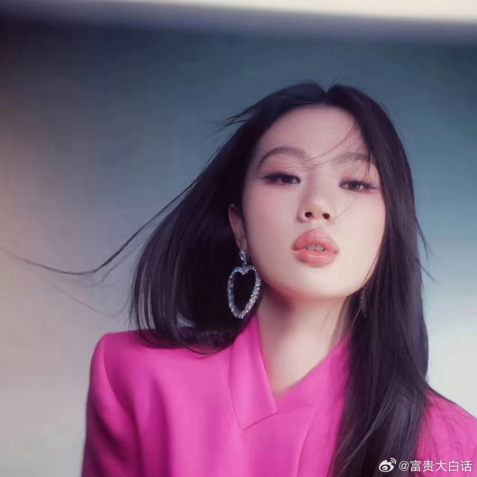 单依纯道歉彩排后紧急回应，向李荣浩诚恳认错。作为创作者才想起版权红线？早干嘛了