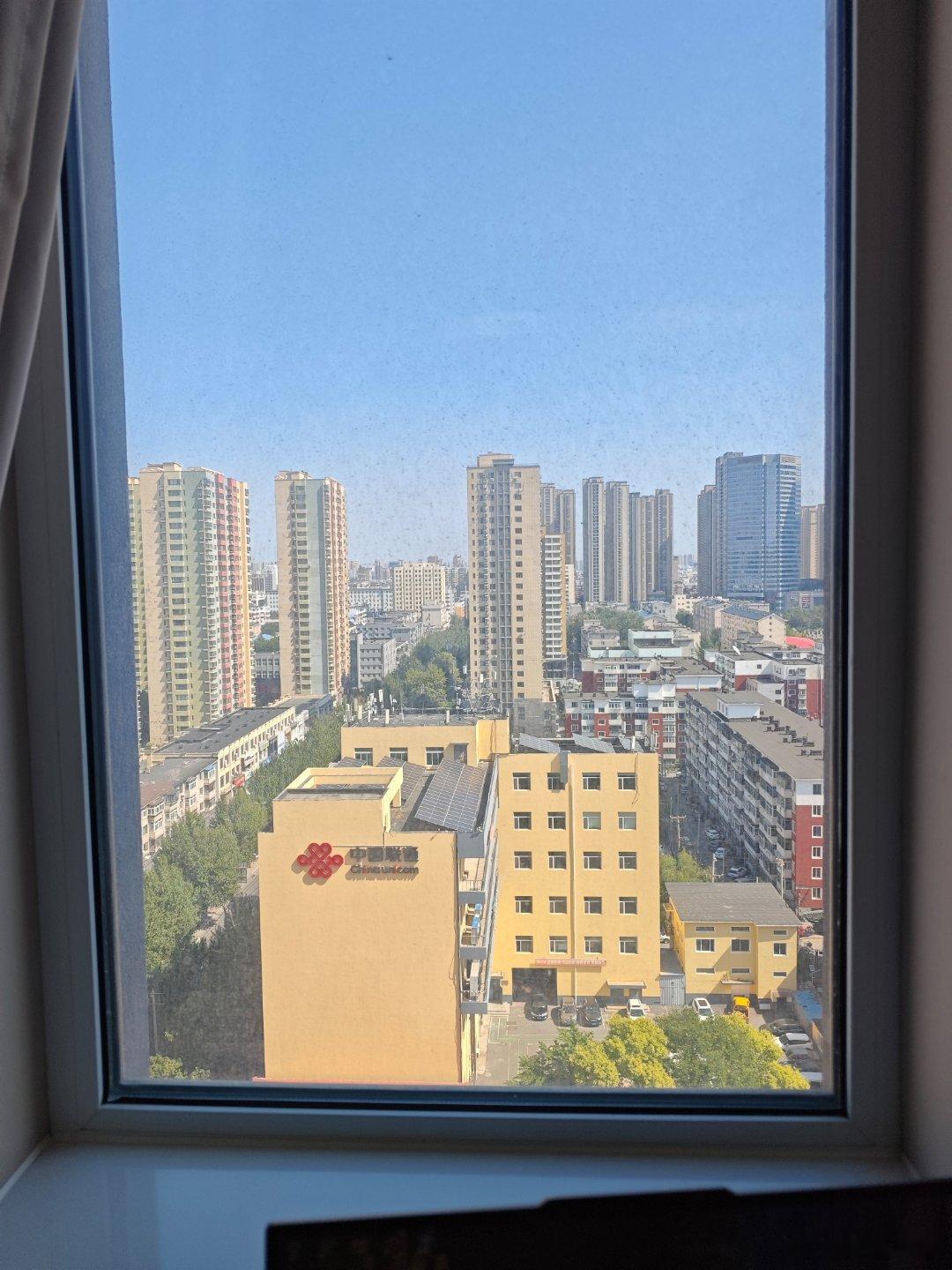 南方医科大学跳楼目击你刚刚完成这一跳，之前的苦就算结束了…临床医学八年制本博连读
