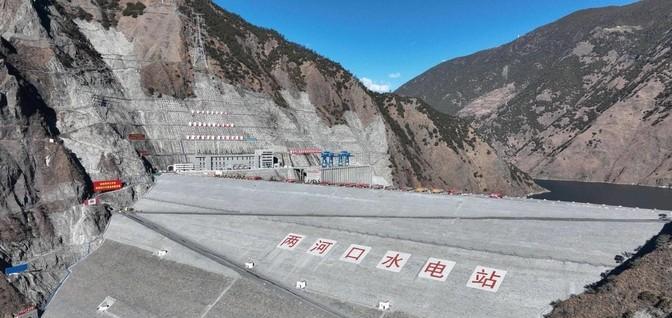 美国万万没想到，中国竟然在西藏秘密进行了一个耗资664亿、历时十余年的大型工程，