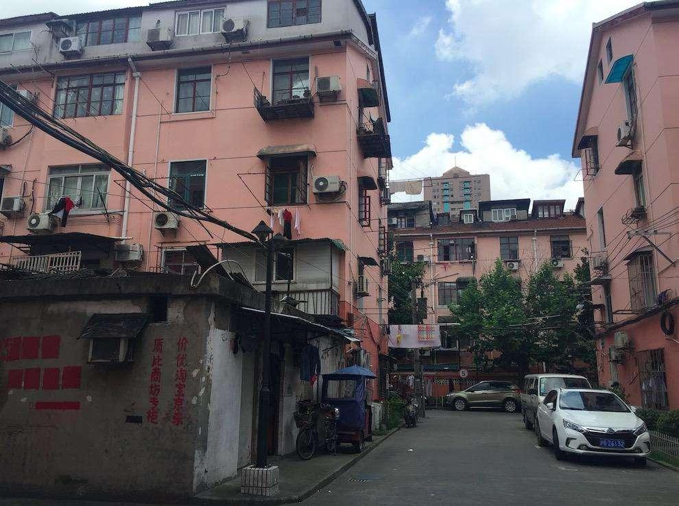 大哥拿着200多万在长沙一口气扫了13套老破小，当起了包租公。200多万拿下13
