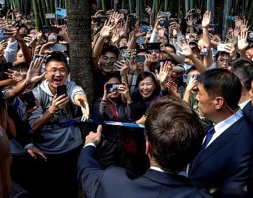 美菲日演习大量使用星链，对中方舰船模拟袭击，这下马斯克压力大了！最近美菲日搞