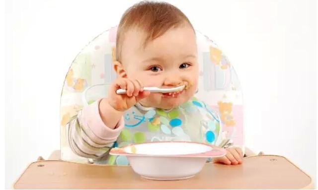 孩子的第一口辅食到底能不能从蛋黄开始呢?