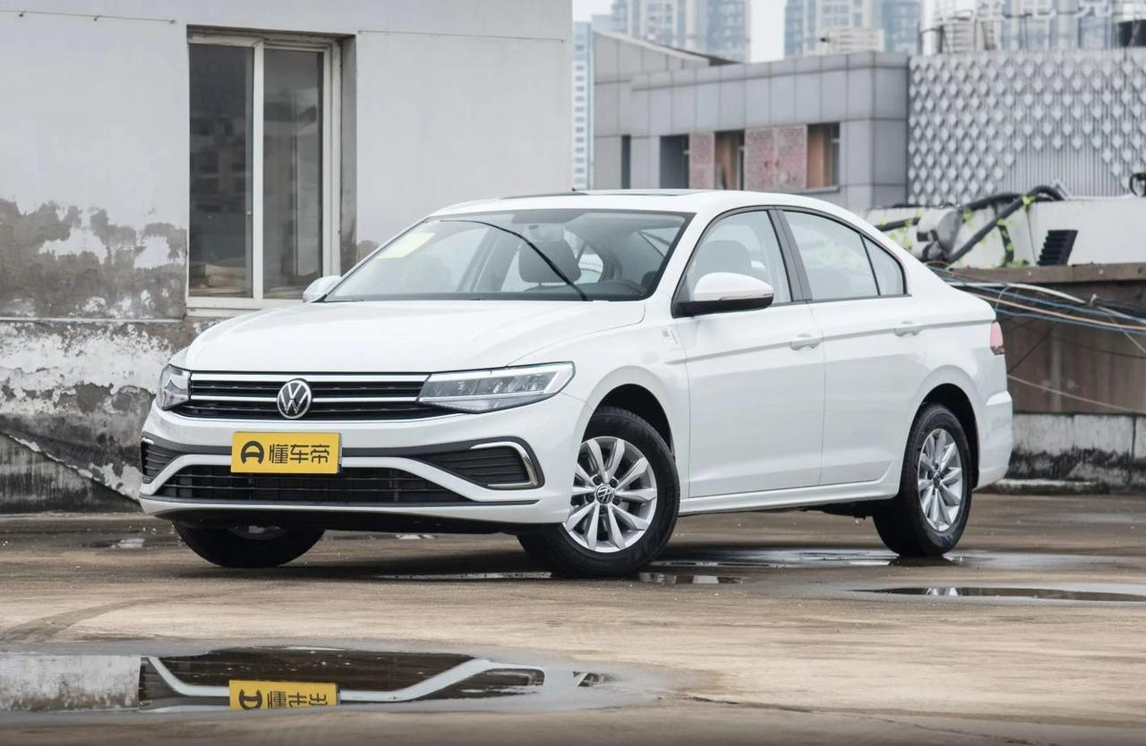 作为一台在中国卖了快20年的“国民家轿”，大众宝来在二手车市场一直很能打——保有