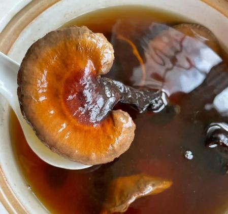 “悲剧还是发生了！”近日，广东深圳，一老人肝脏不舒服，子女得知后，就给老人买了些