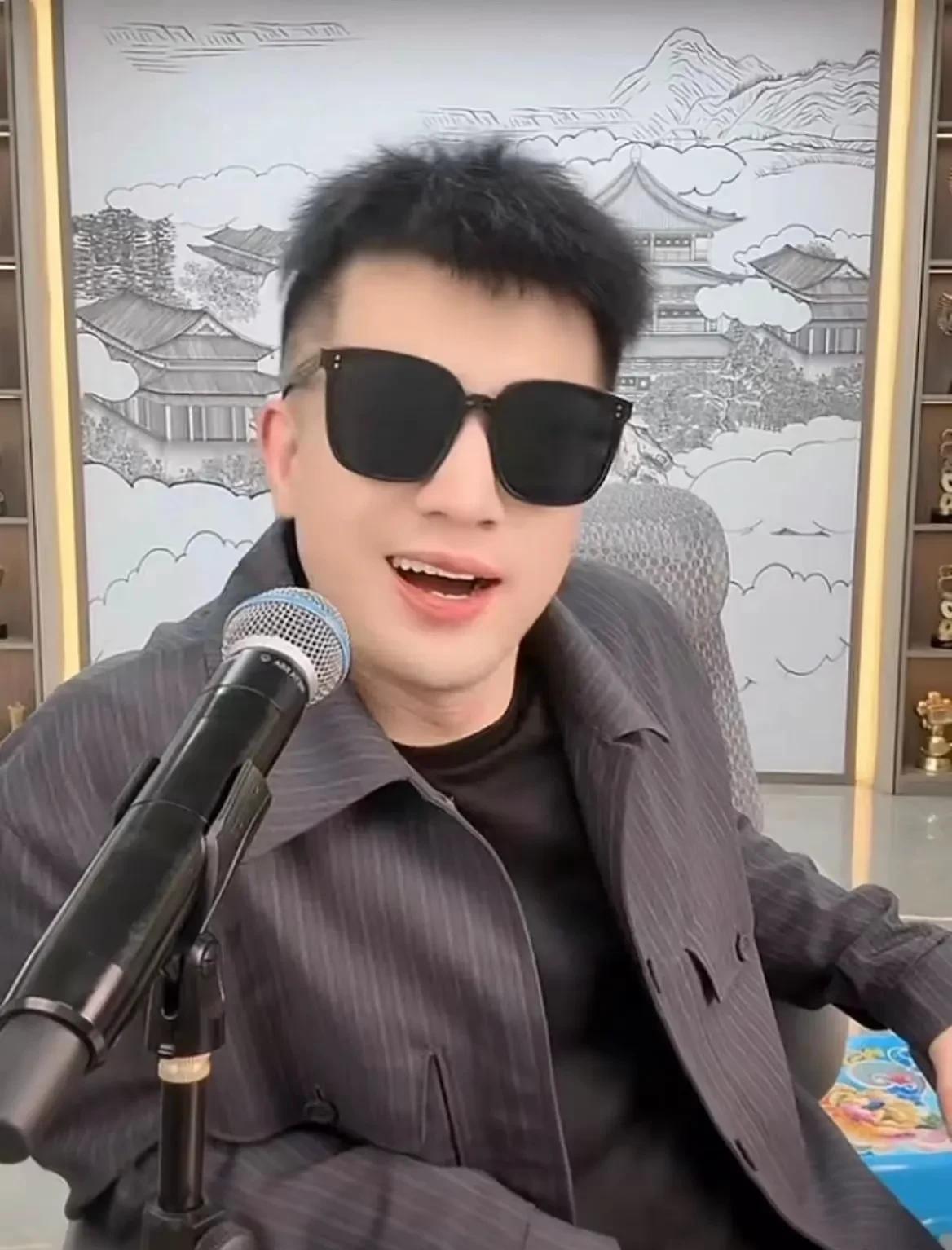 小胖说崭新的辛选已经问世，仙洋卖4800万不丢人！公司注销60来家，跟以前的辛