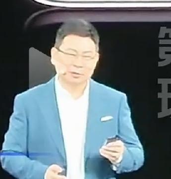 华为折叠电脑24999元，刚开始看错了，还以为2499！2万多的电脑，什么样的人