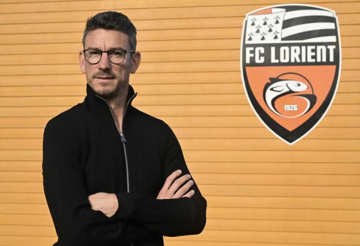 科斯切尔尼: 离队时从未想和阿森纳闹僵, 愿为枪手付出一切