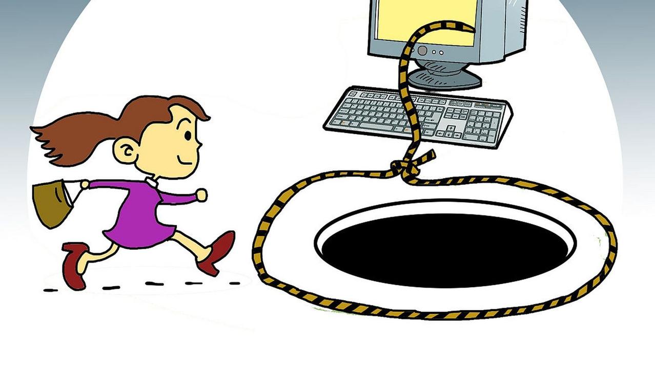 注意，标题价26元被要求付1300元！近日杭州一网友深夜通过美团预约了上门开