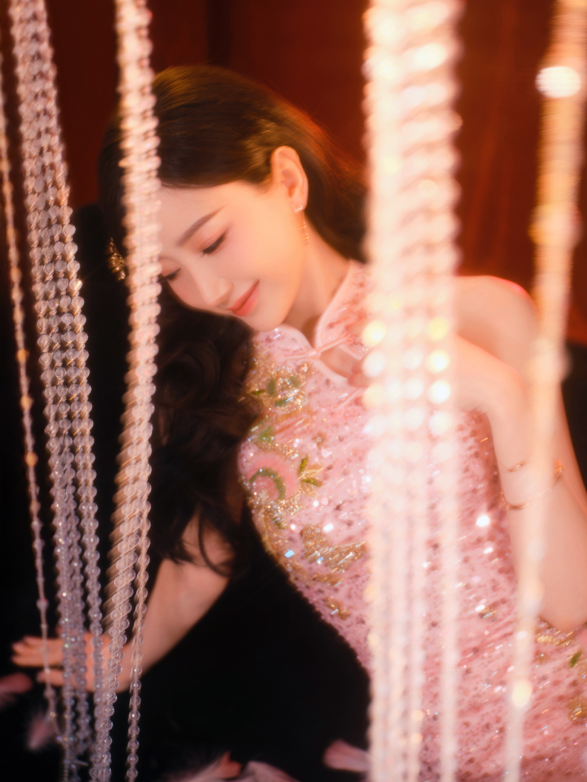 毛晓彤跨年妆造毛晓彤毛晓彤