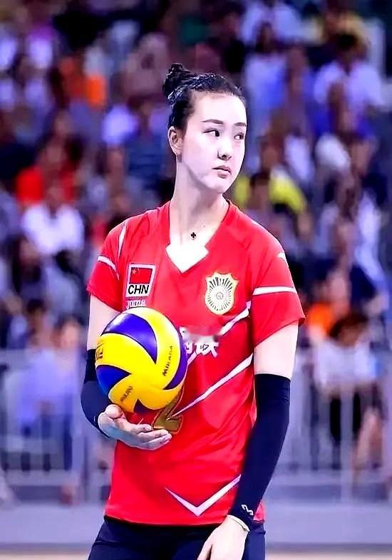 河南女排这波操作，直接打醒了多少“朱婷依赖症”的球迷？赛前因朱婷在，不少人喊